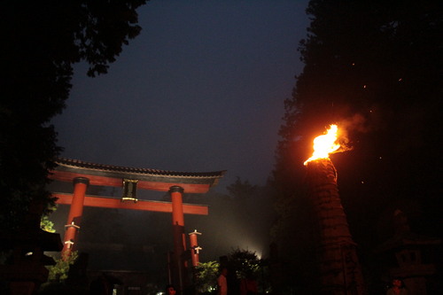 富士山温泉ホテル鐘山苑：吉田の火祭り