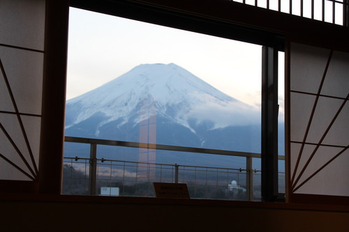 富士山温泉ホテル鐘山苑：１２／７