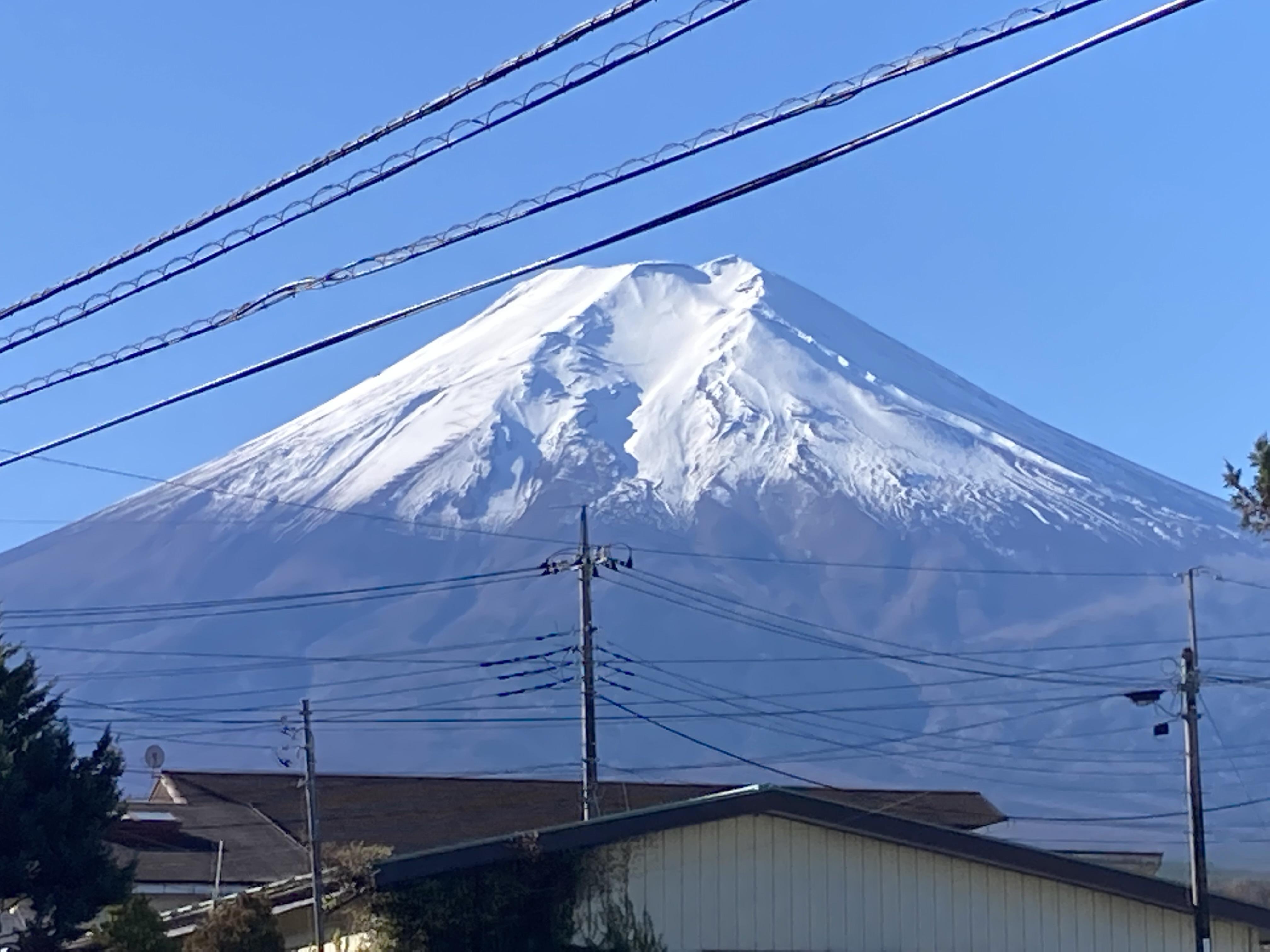 富士山が奇麗な季節がやってきました スタッフブログ ふじさん日和 富士山の見える温泉旅館 富士山温泉ホテル鐘山苑公式hp